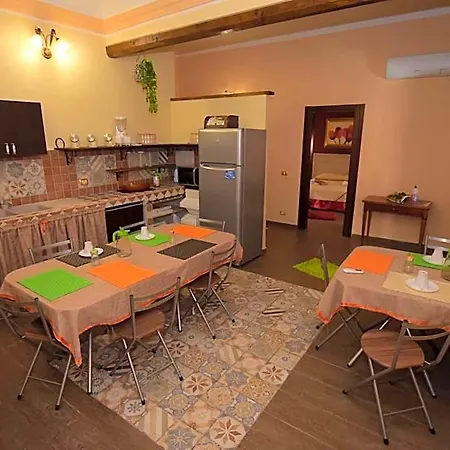 Empedocle Bed & Breakfast 3*